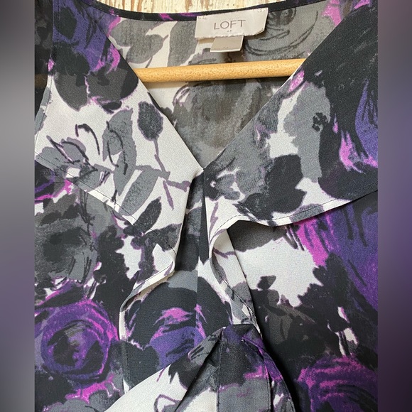 Loft women’s floral blouse size M - Picture 5 of 8